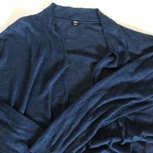 Uniqlo lightweight long cardigan. Size large. Like new.